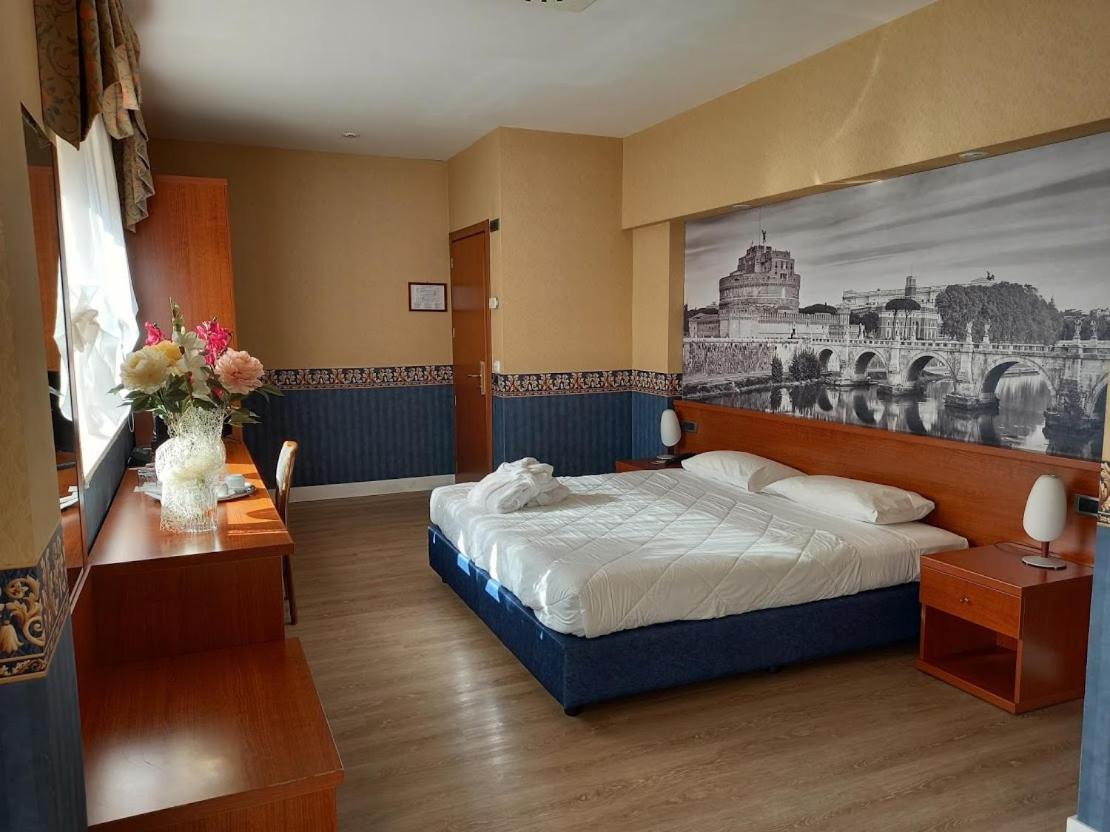 Ele Green Park Pamphili Hotel 4*