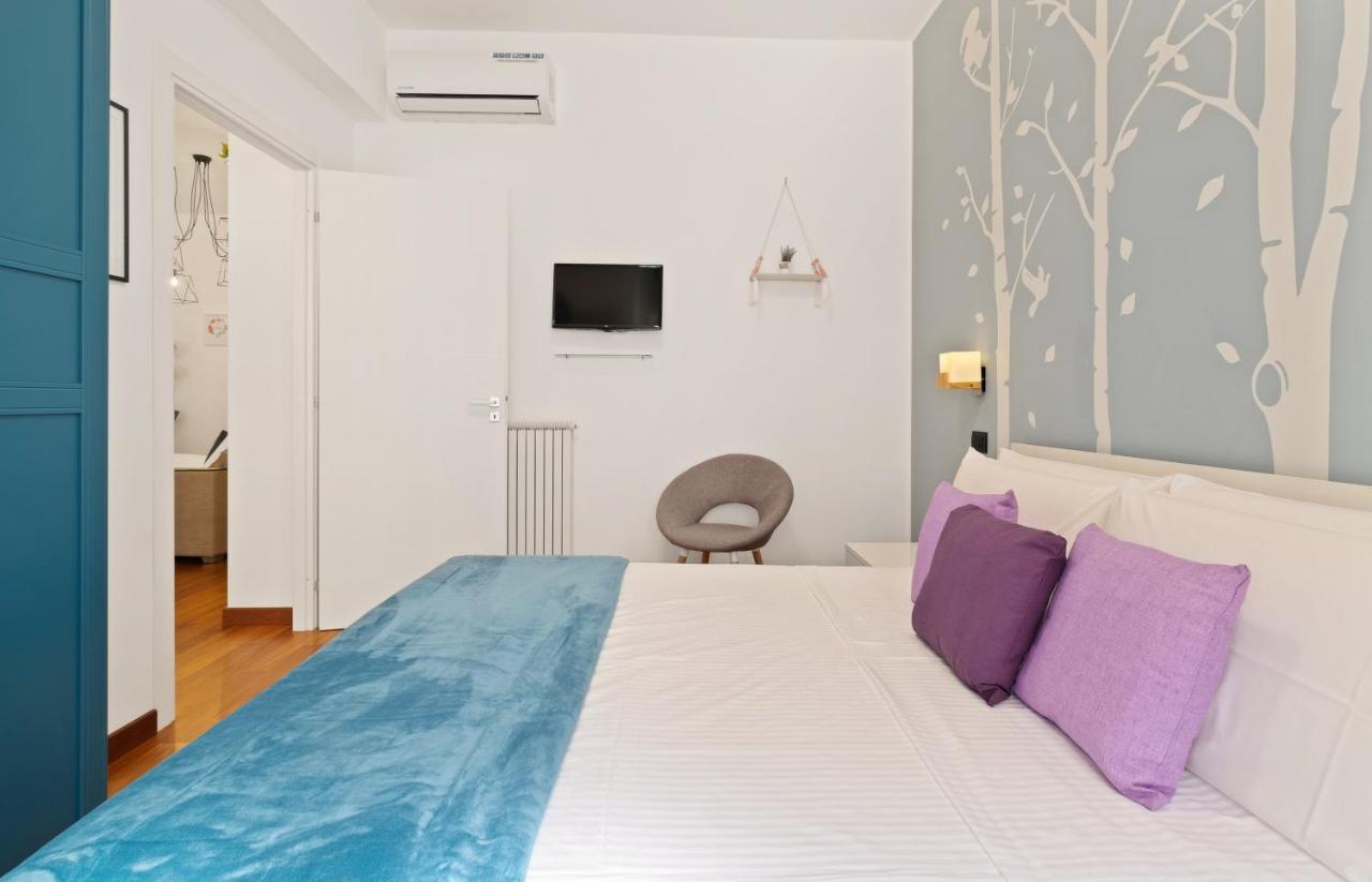 3 Bed Modern Flat - 15 Minutes Walk To Colosseum Appartement Rome