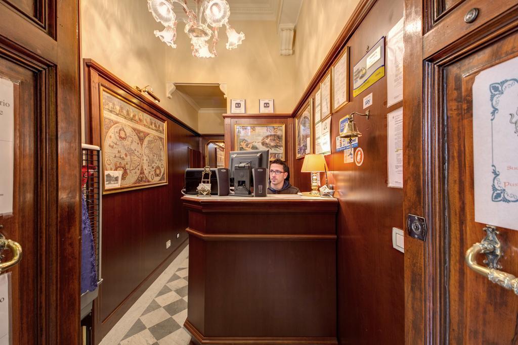 Hotel Artorius 2*