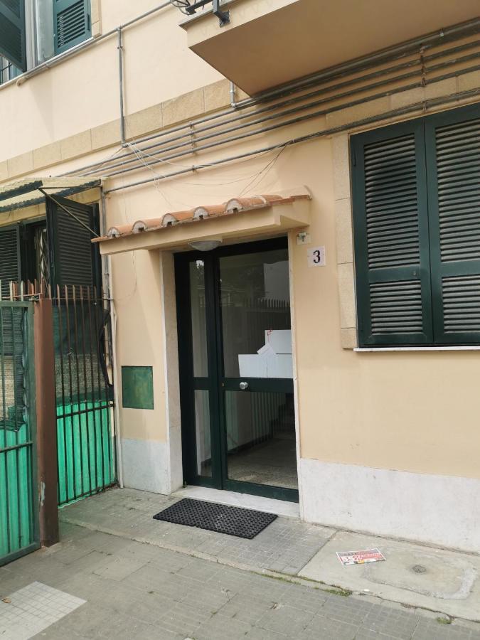 Apartment House 2018 *