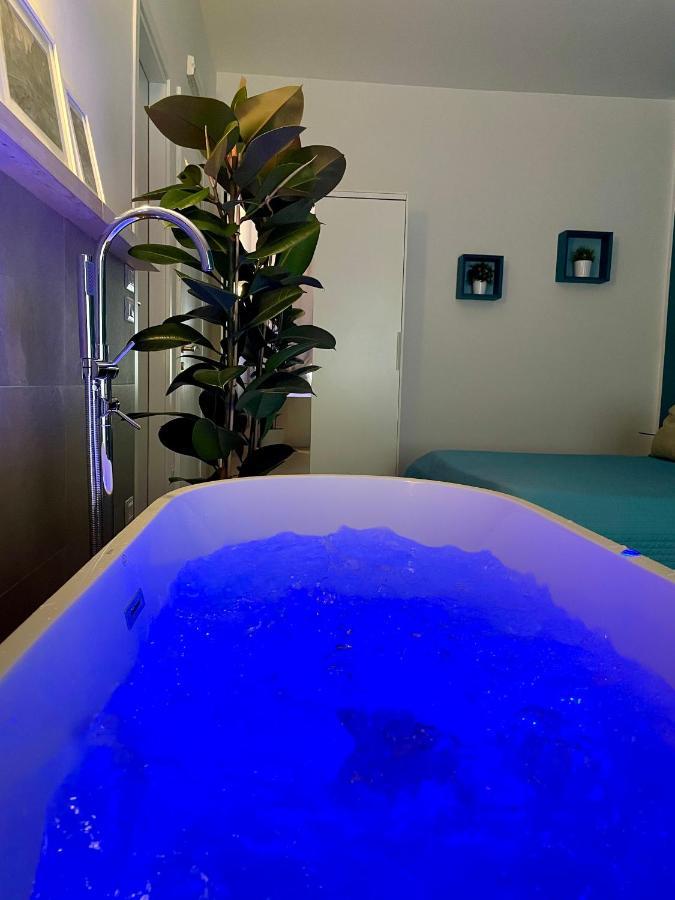 Bed & Breakfast Le Coq Suites 3*
