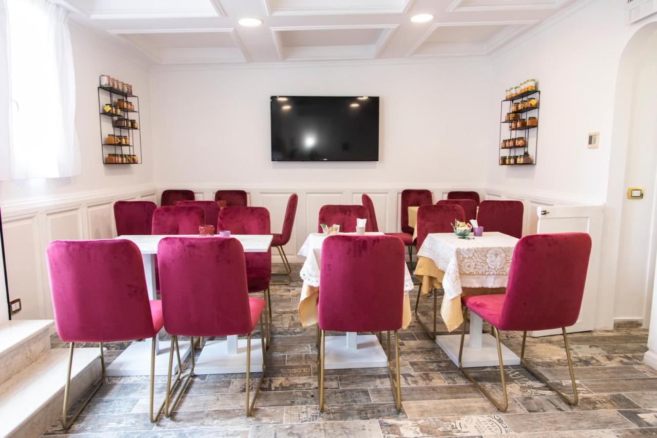 Cinquantatre Hotel Rome