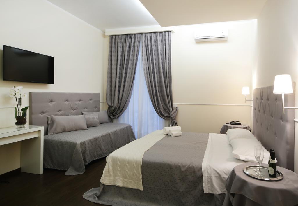 Caesar Place Couette-café