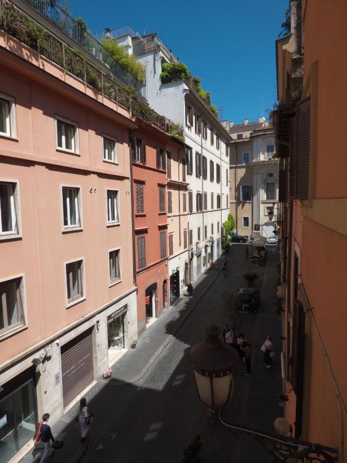 Vite 99 Spanish Steps Bed & Breakfast *
