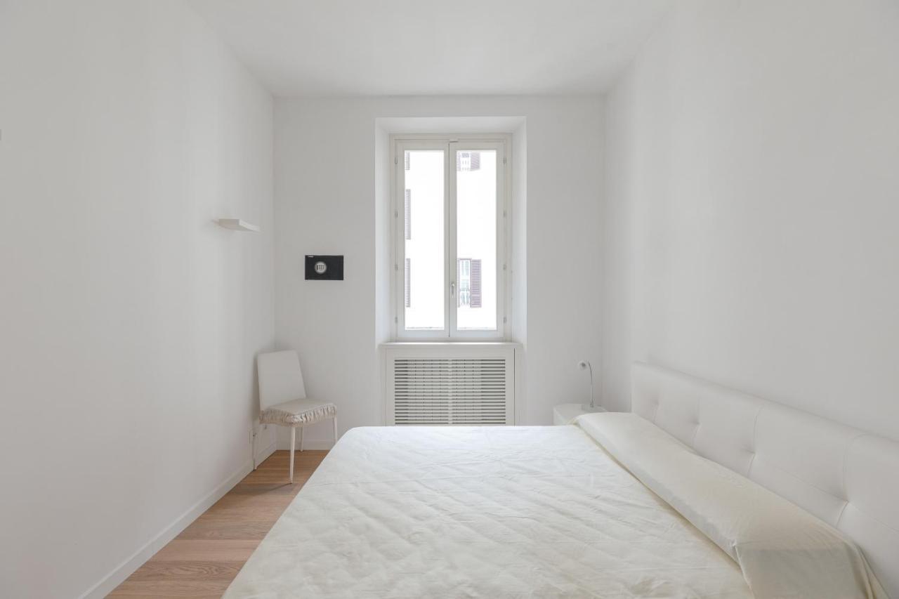 Apartment Tritone Minimal