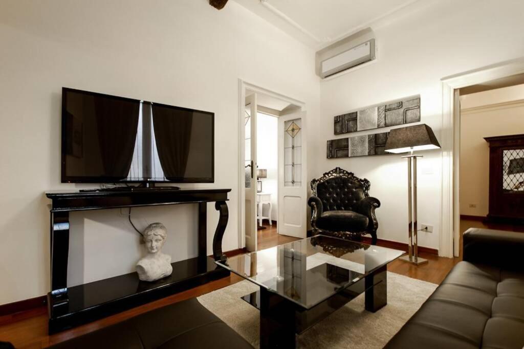 Banchi - Classic Between Navona And Campo Dei Fiori Appartement Rome