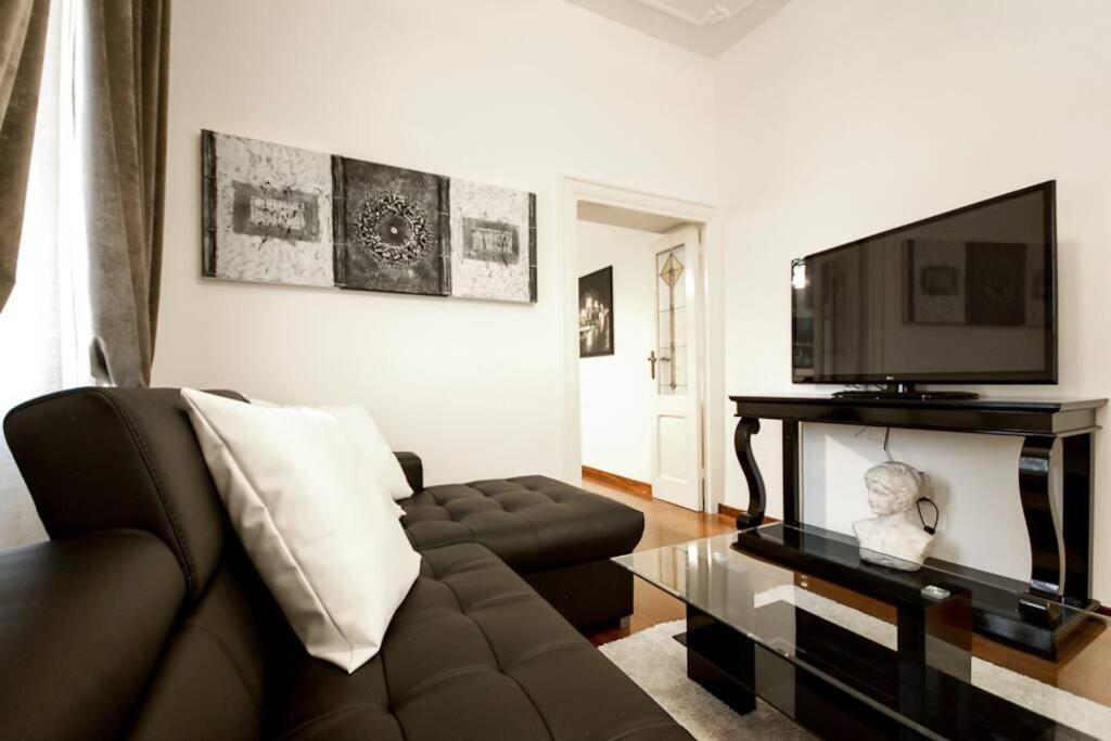 Banchi - Classic Between Navona And Campo Dei Fiori Appartement *