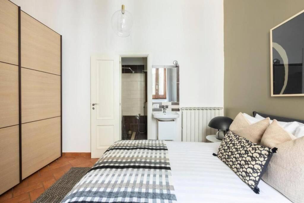 Appartement Charming 1br In Navona Square Rome