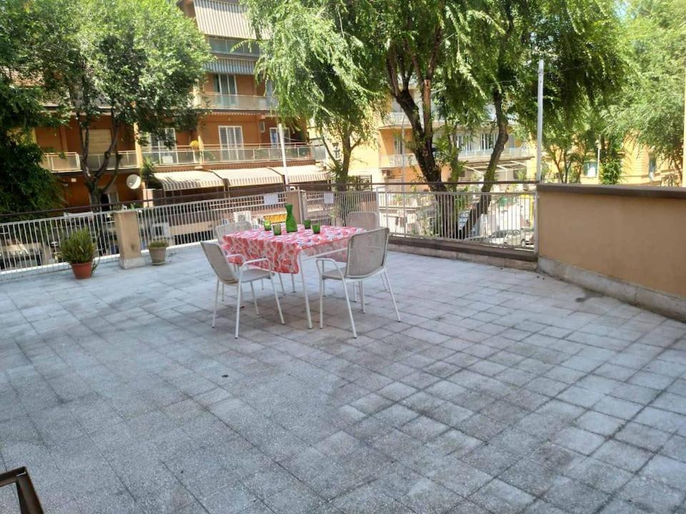 44oz With Terrace In Monteverde Apartment Rome