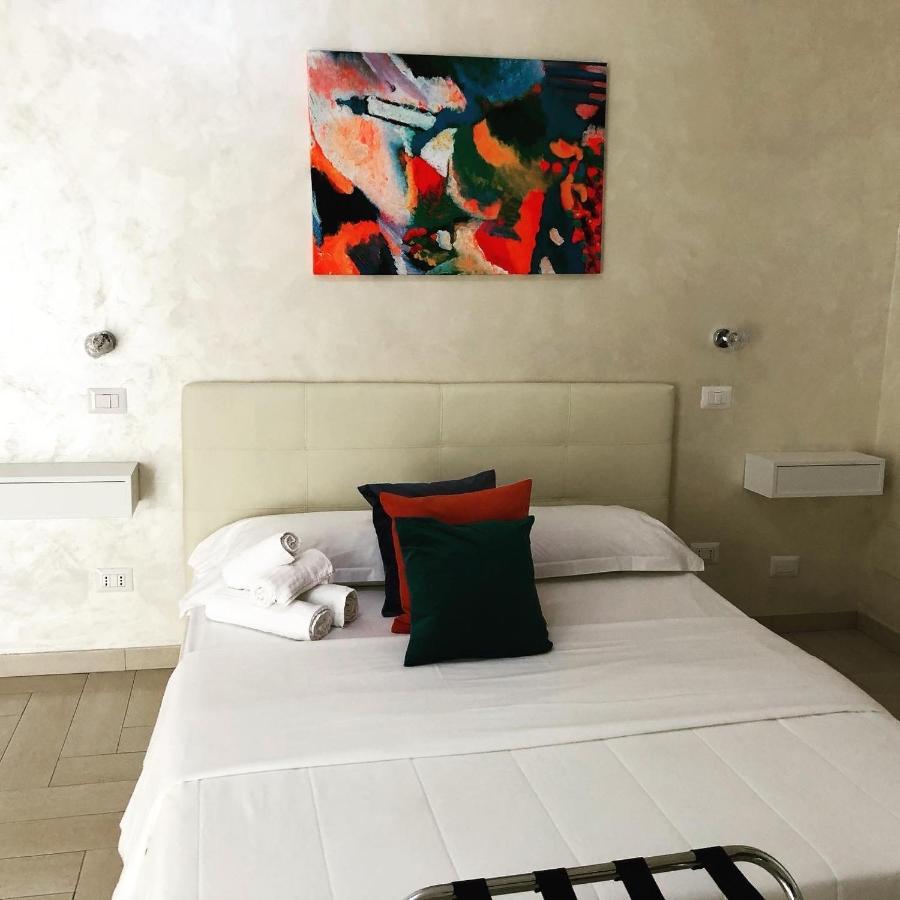 Isabel Guest house *