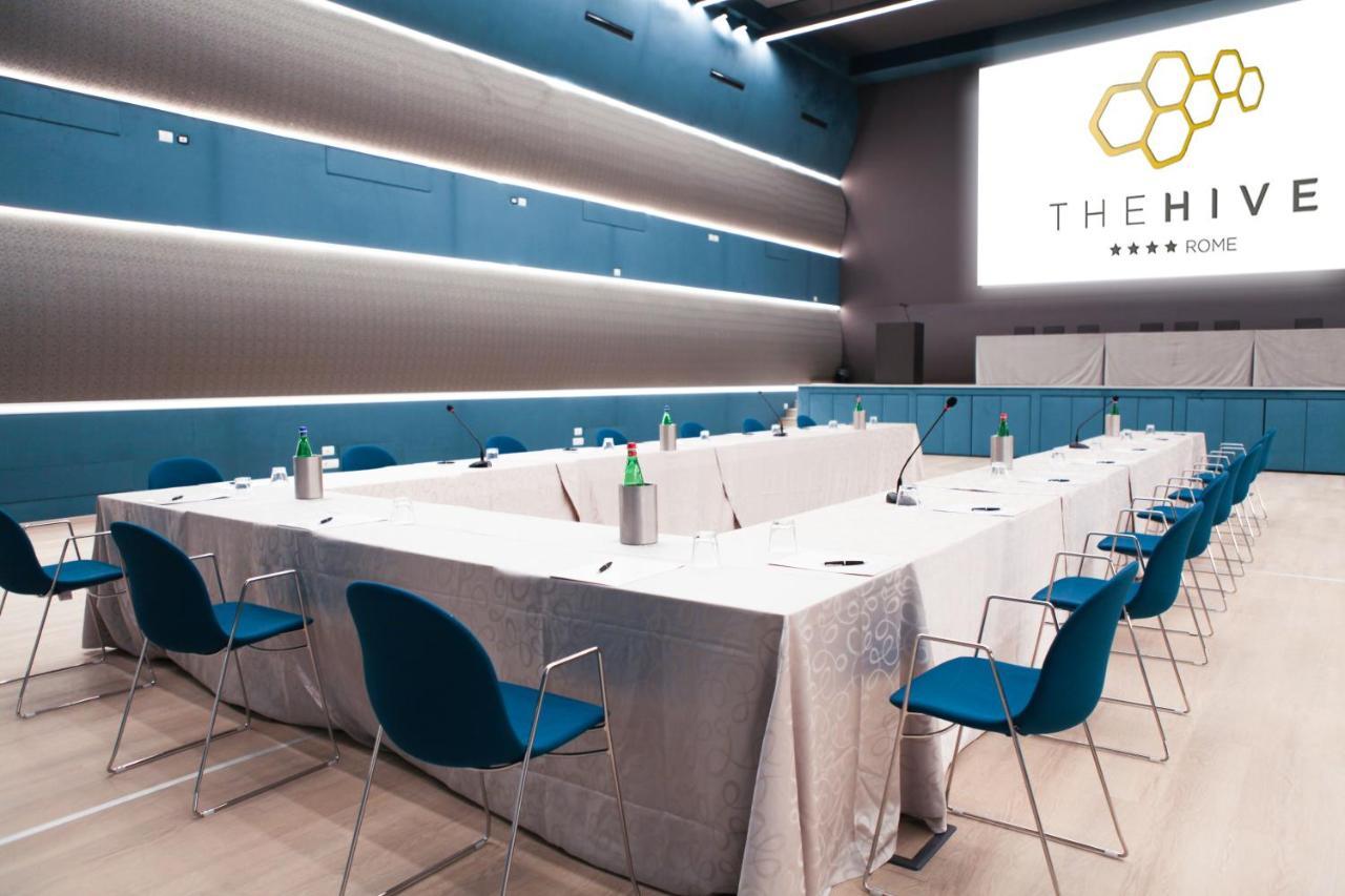 The Hive 4*