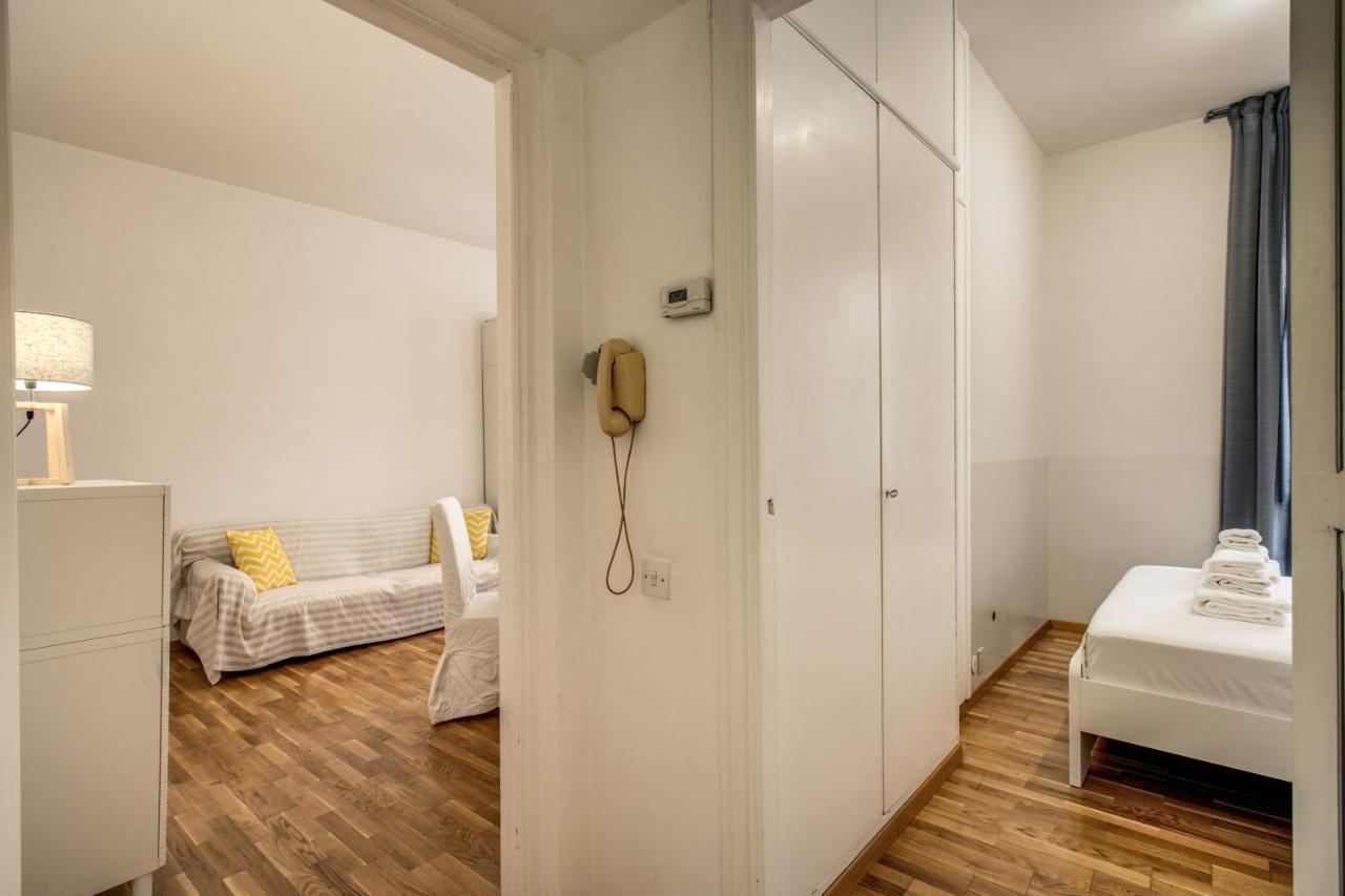 Guest house Family In Via Del Corso Central *