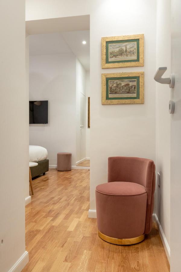 Casavignoni Luxury Apartment Near To Spanish Step