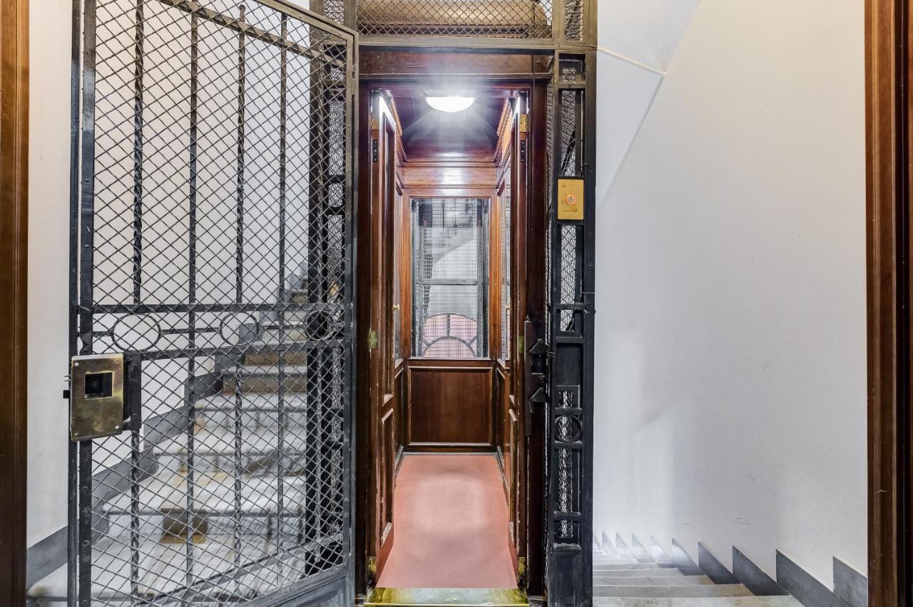 Crystal Trevi Fountain - Romedreamhome Apartamento