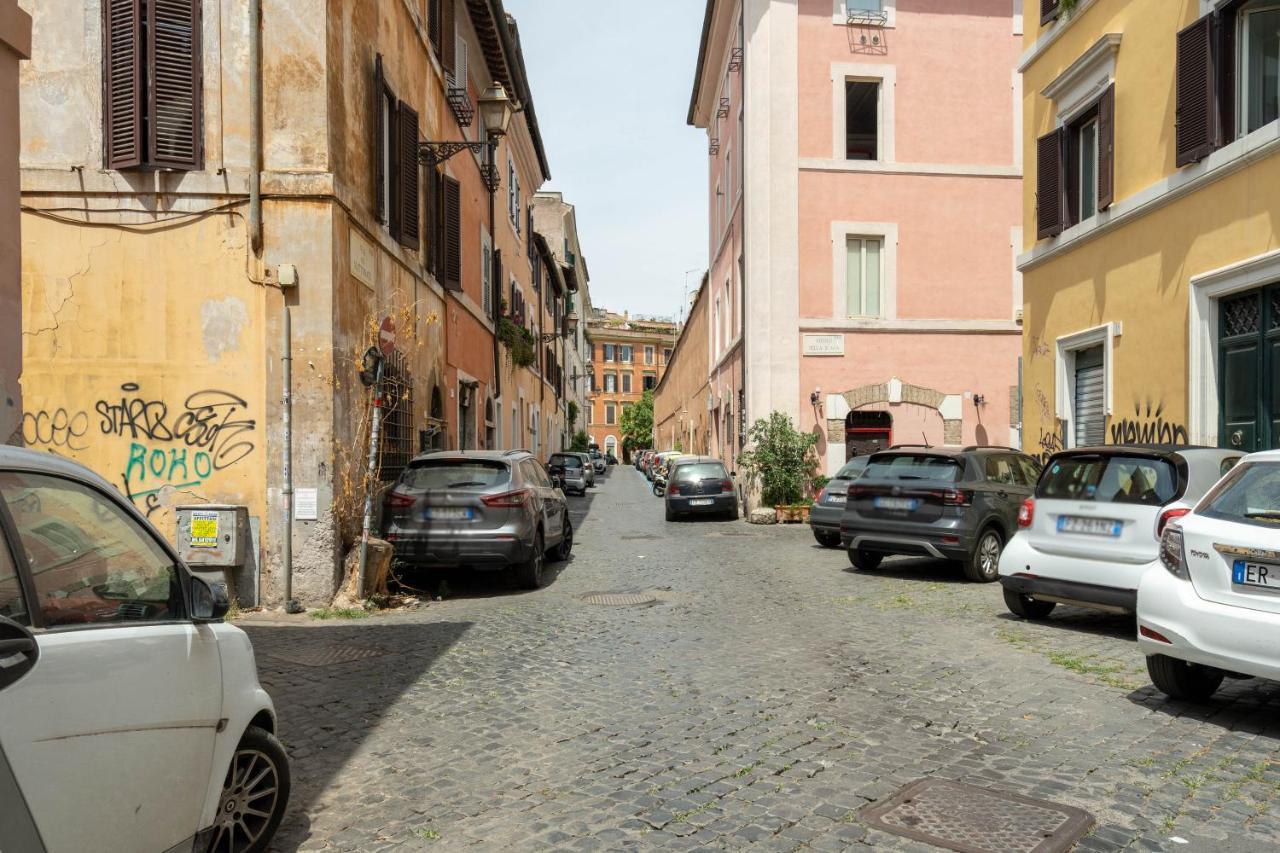 San Pietro A Due Passi Grazioso Loft Apartment Rome