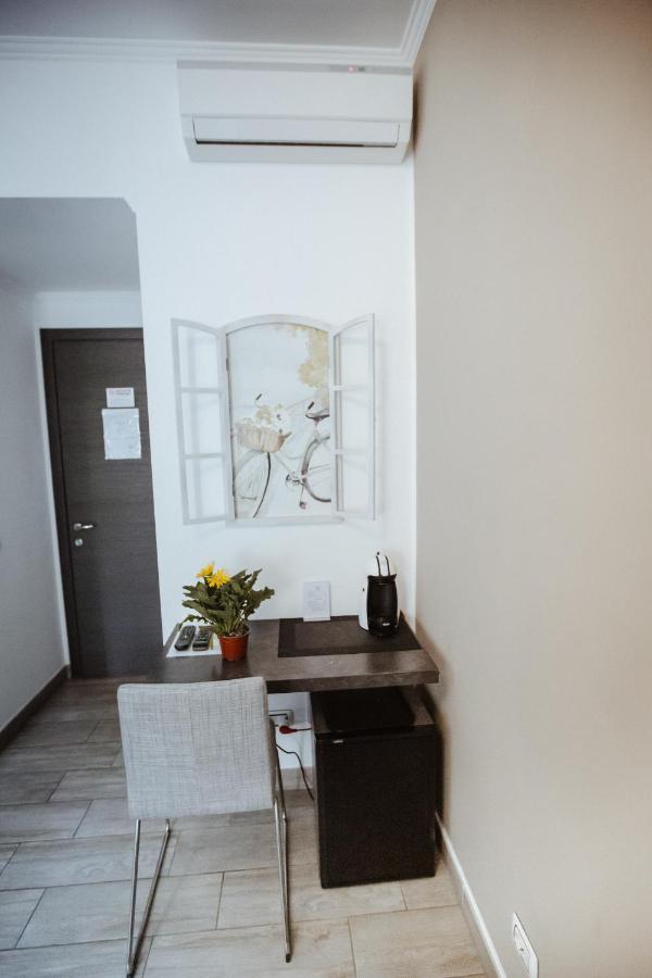 Wanderlust Relais Vaticano Rome