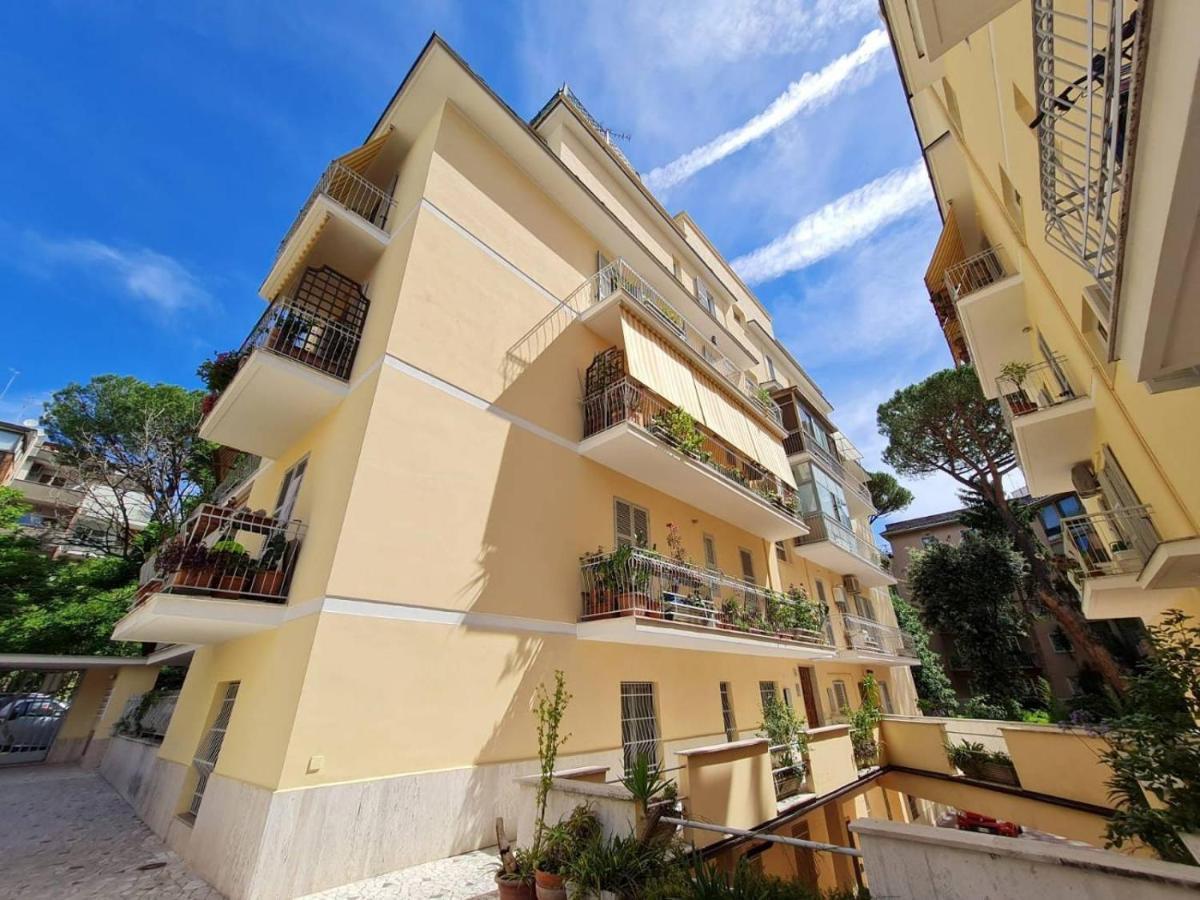 Nel Cuore Dell'appia Antica Apartment