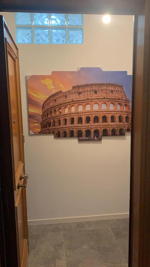 Di Paolo Unicusano * Rome