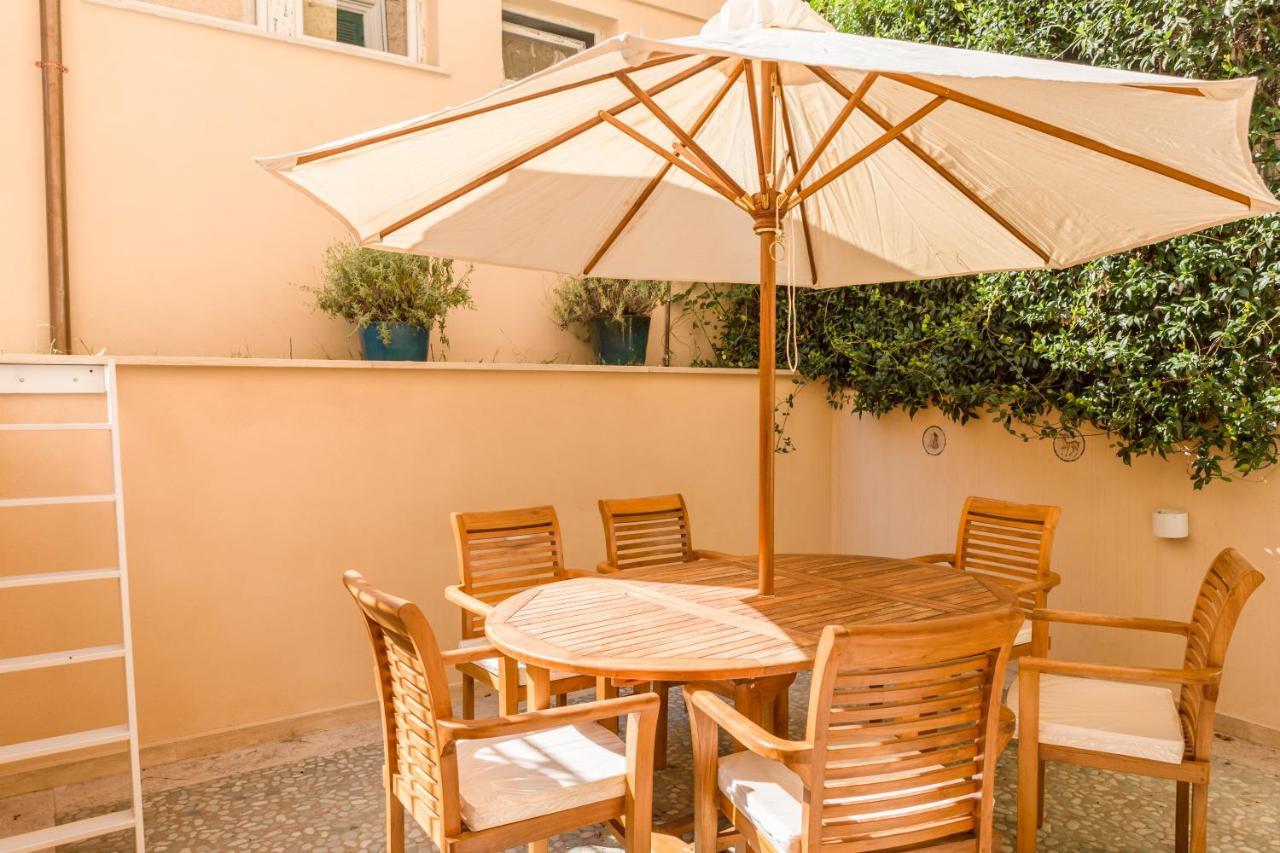 Romantica With Dehors Near San Giovanni Apartment