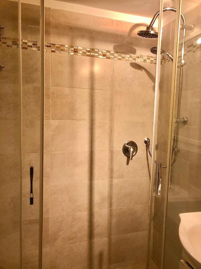 Apartment Giardino Segreto A Trastevere! - La Dolce Vita *