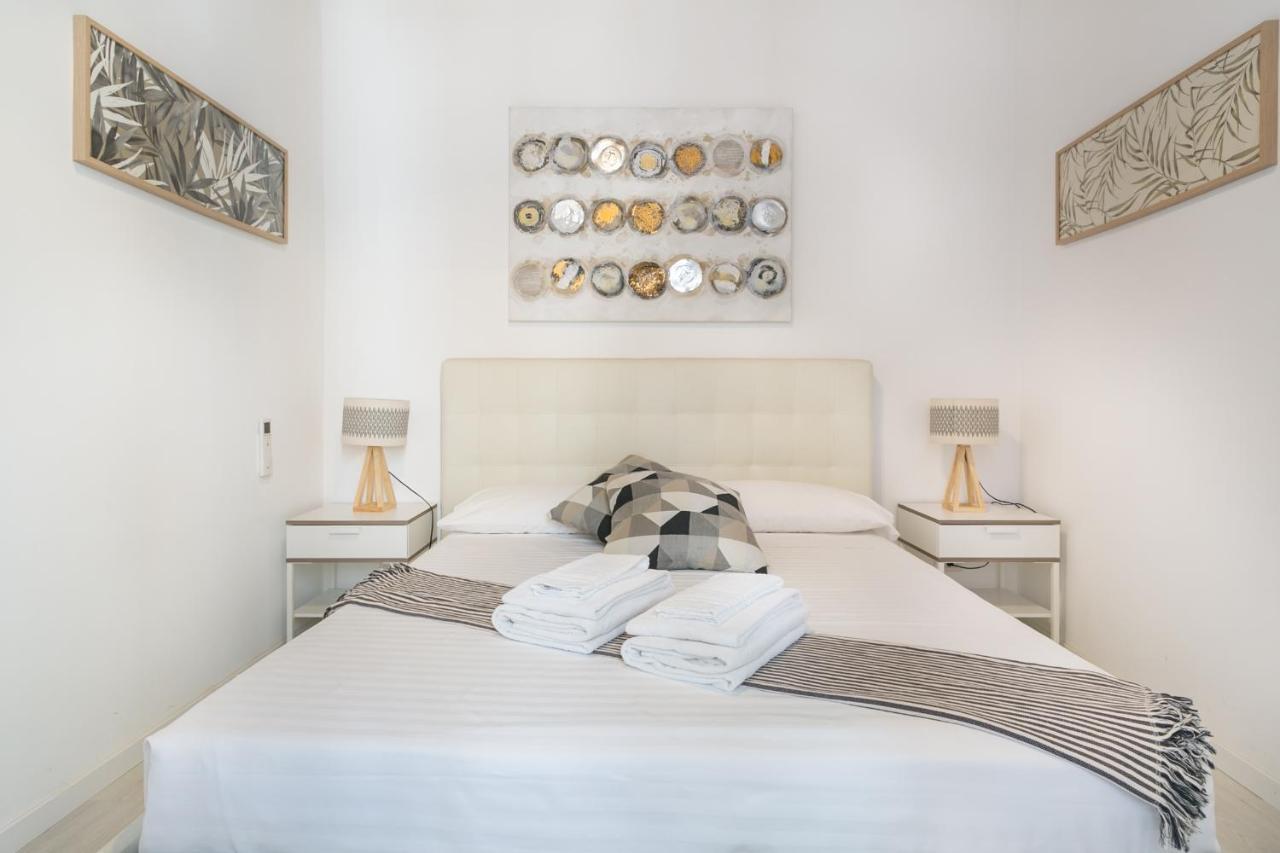 Apartment White Ostilia *
