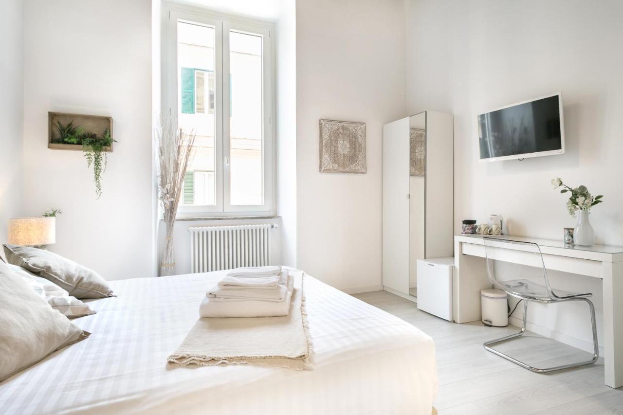Apartment White Ostilia