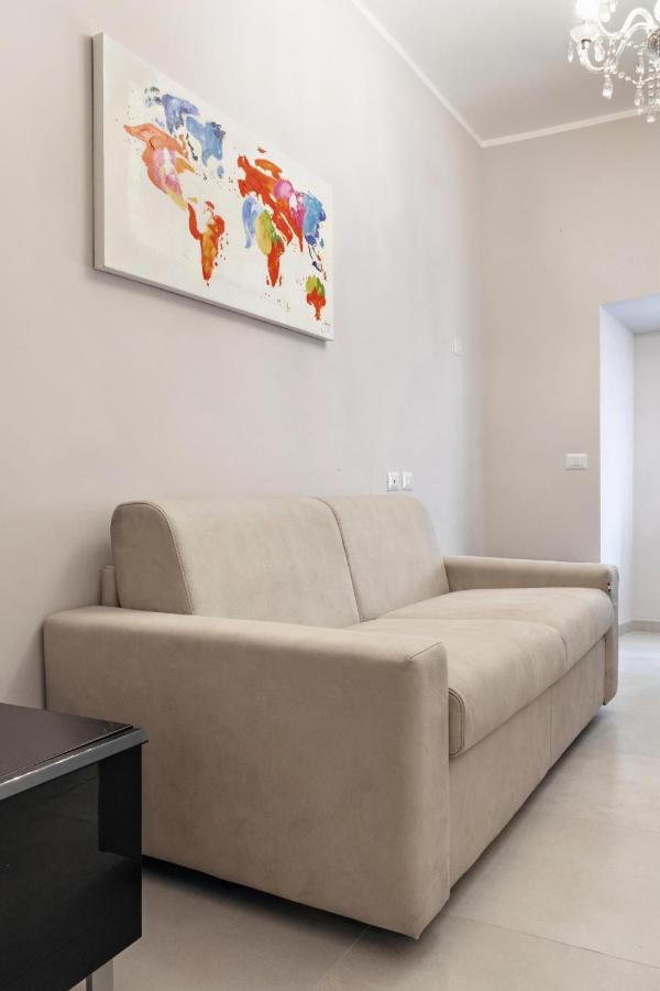 Vatican Welc-home *