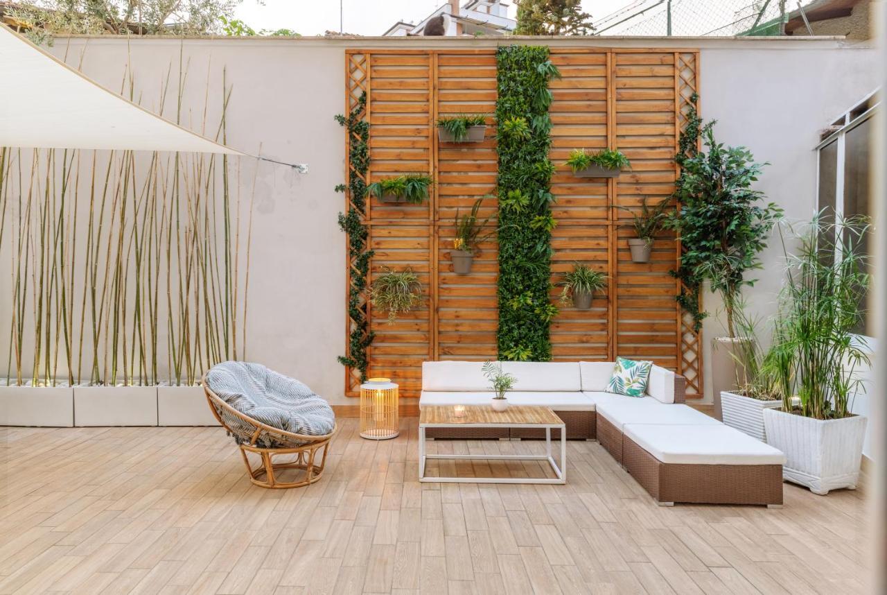Apartment G&g Garden - Con Ampio Terrazzo Esterno By Followgreenhouserome *