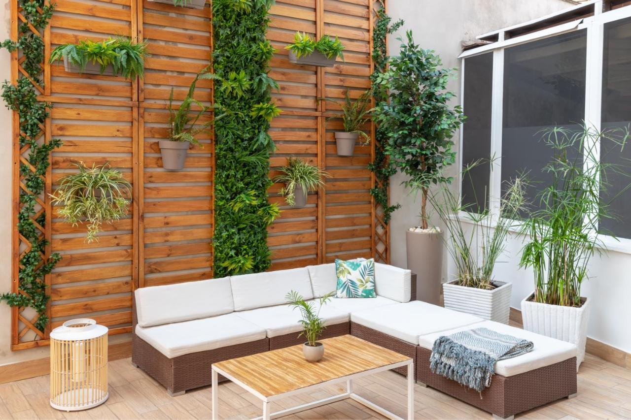 G&g Garden - Con Ampio Terrazzo Esterno By Followgreenhouserome Apartment