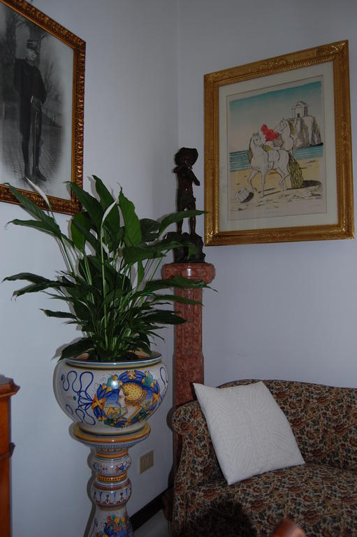 Acomodação com café da manhã  Sessoriana Roma