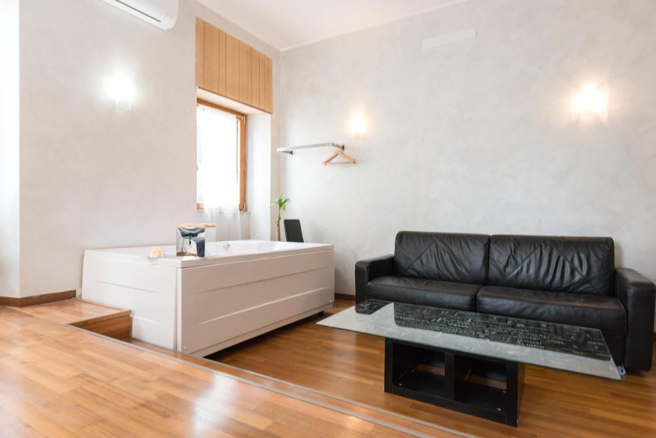 Plaza Collection Roma