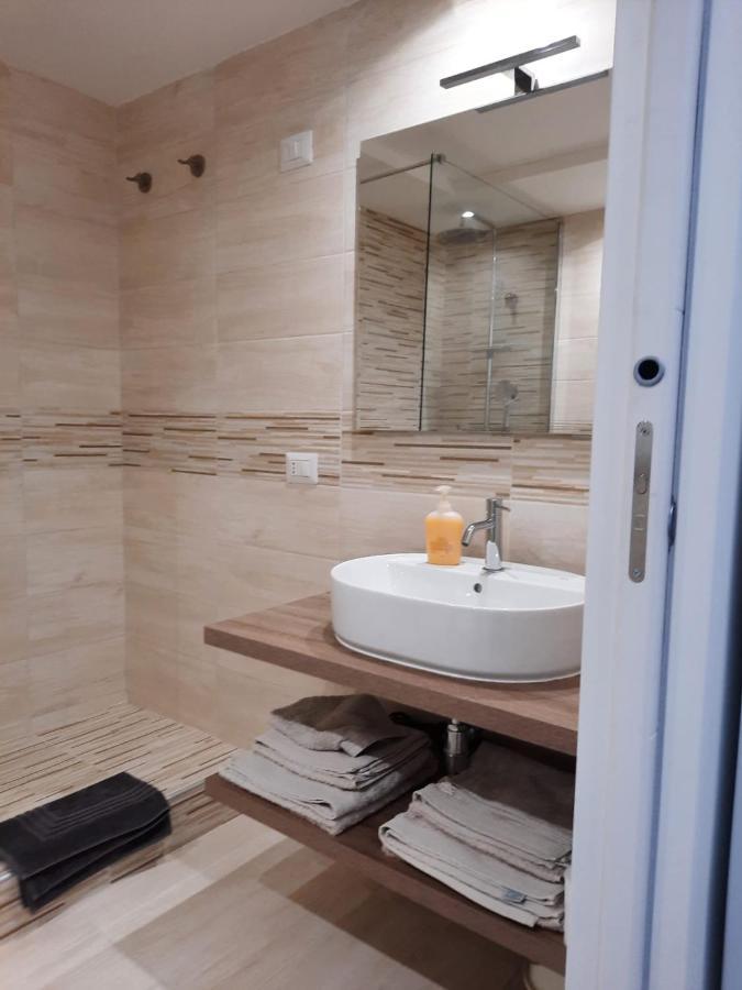 Crystal Apartment *