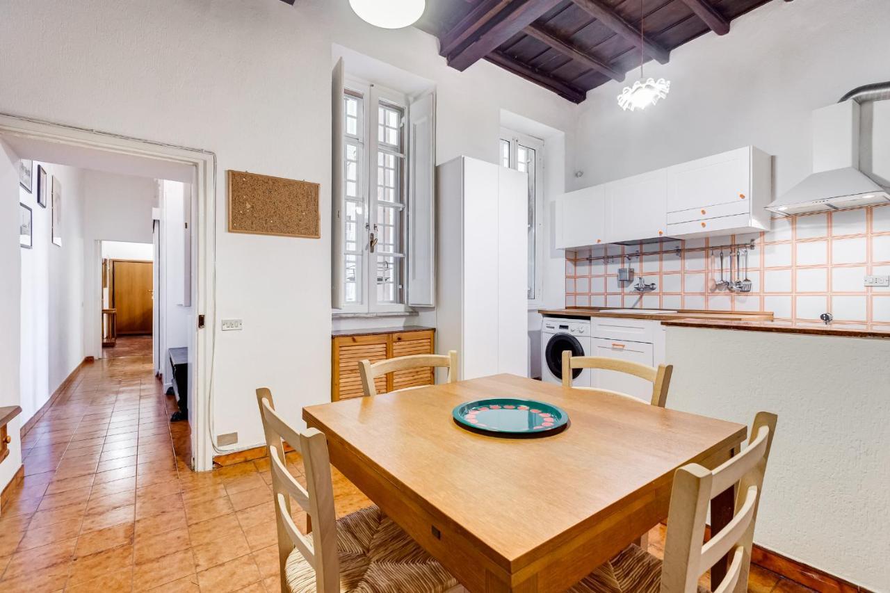 Spanish Steps Spacious *