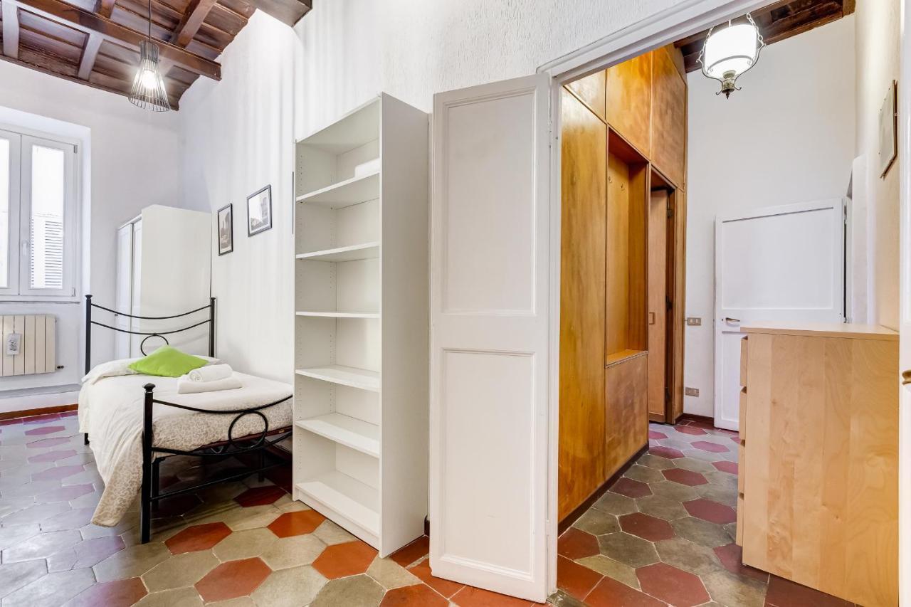 Spanish Steps Spacious Apartment Rome