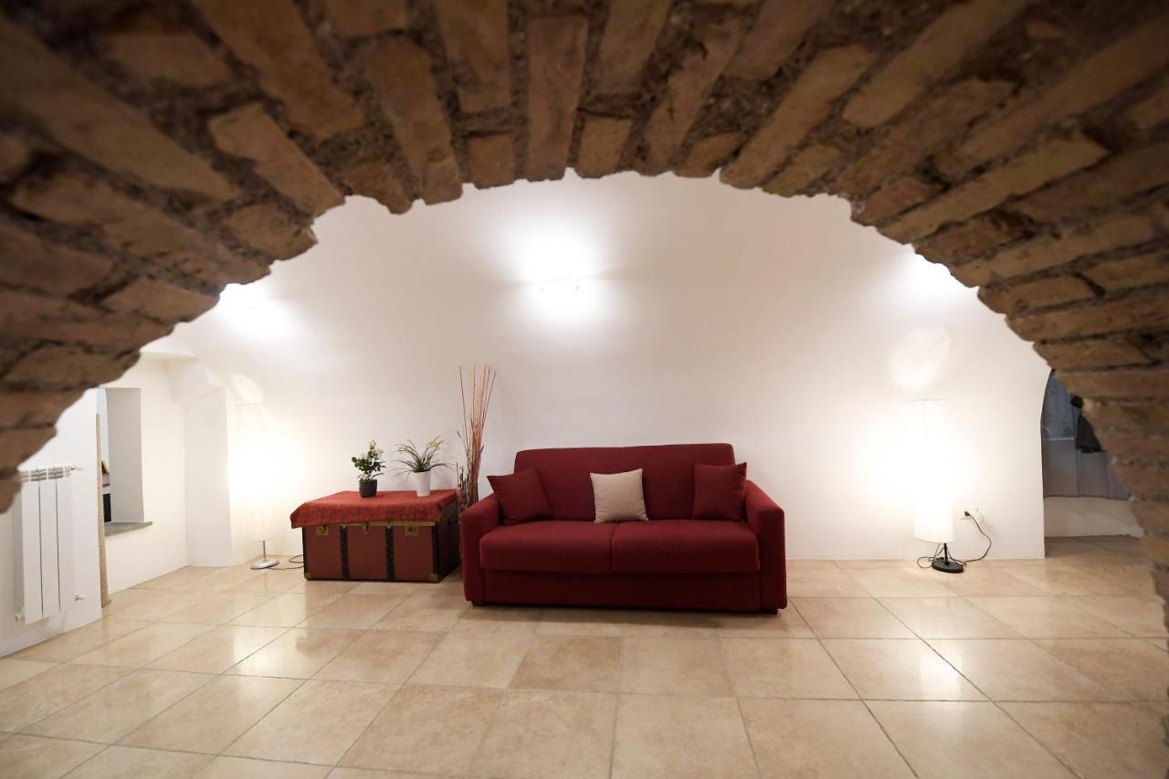 Apartment Easy Holidays - In Selci Colosseo Rome
