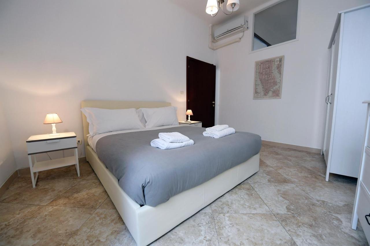 Apartment Easy Holidays - In Selci Colosseo Rome