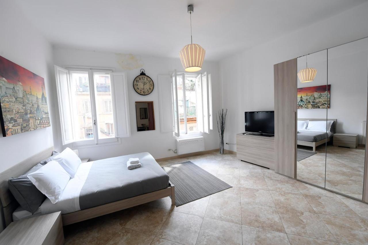 Easy Holidays - In Selci Colosseo Rome
