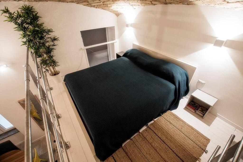 Beautifully Renovated Loft In Trastevere * Rome
