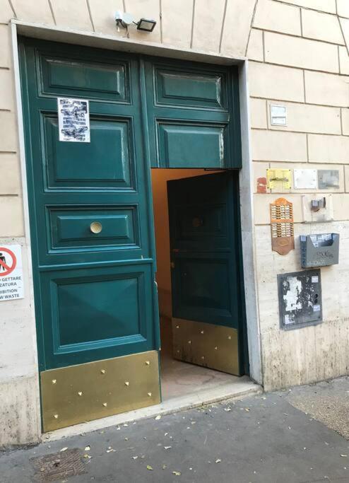 Beautifully Renovated Loft In Trastevere Appartement