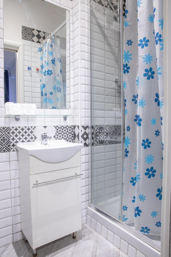 Candia Vatican Suites 2*