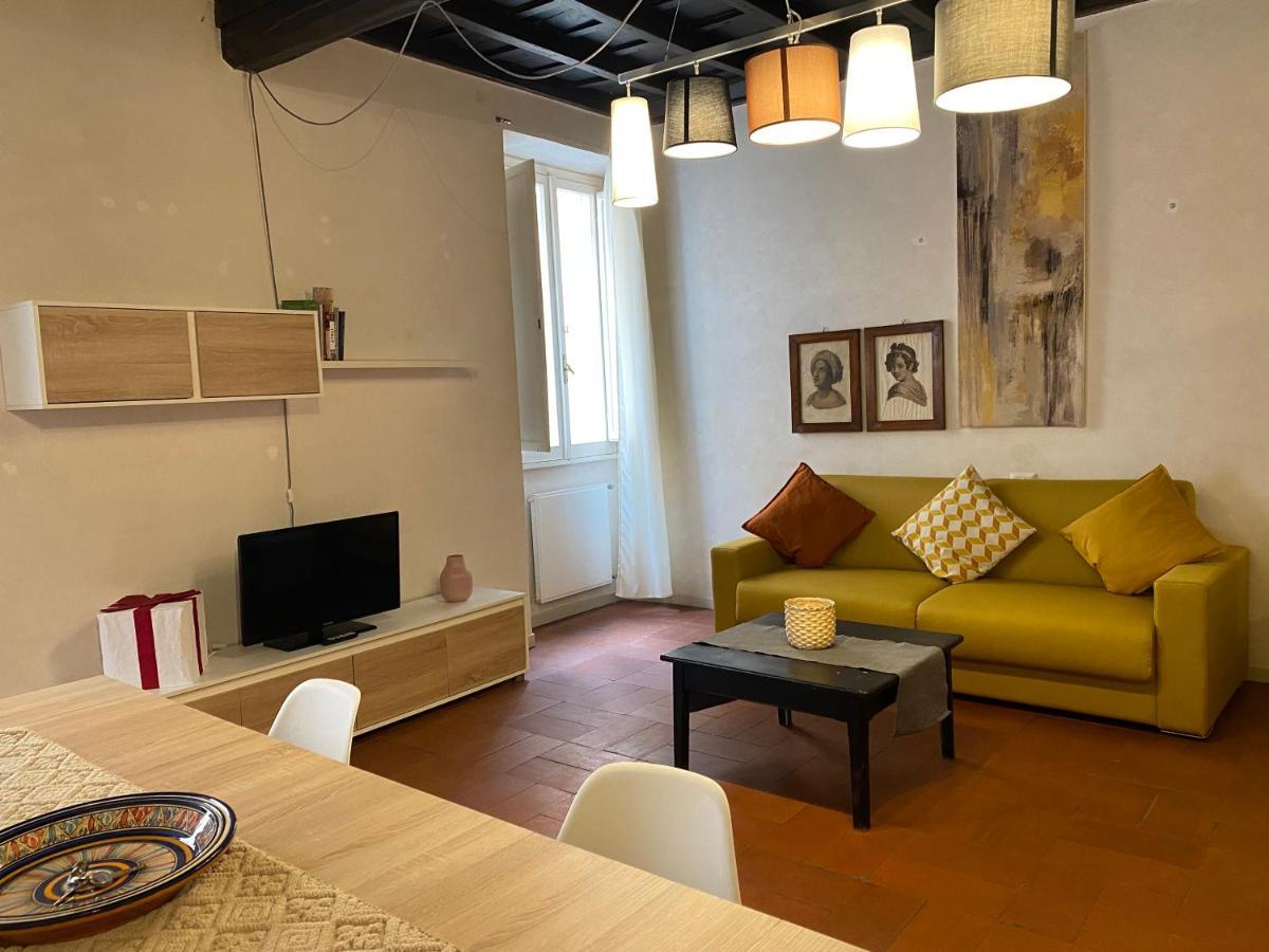 Apartment Downtown By Ghor Rome