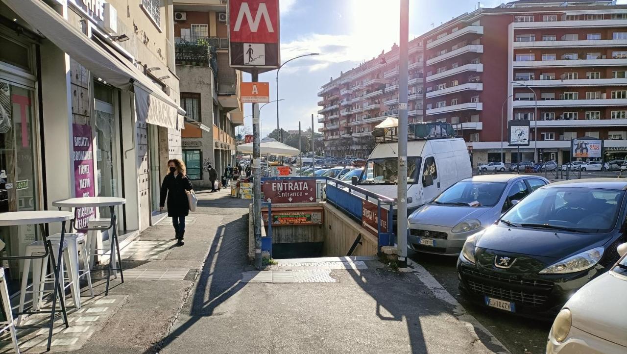 Casa Mia Metro A 100mt Apartment Rome