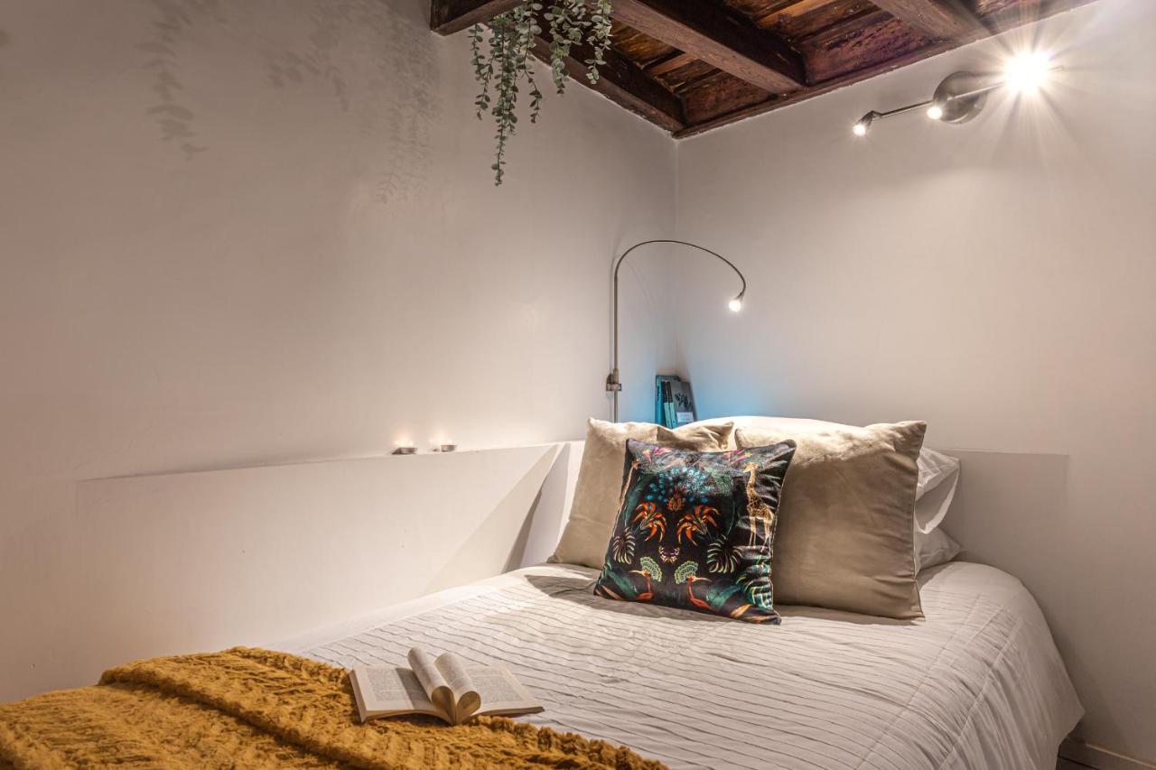 Lucrezia Luxury - Close To Piazza Navona * Roma