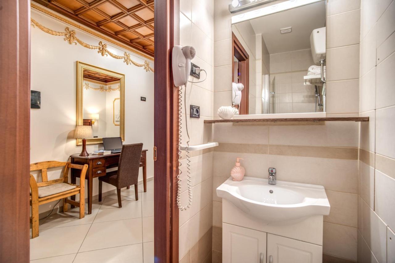 Artemis Guest house Rome