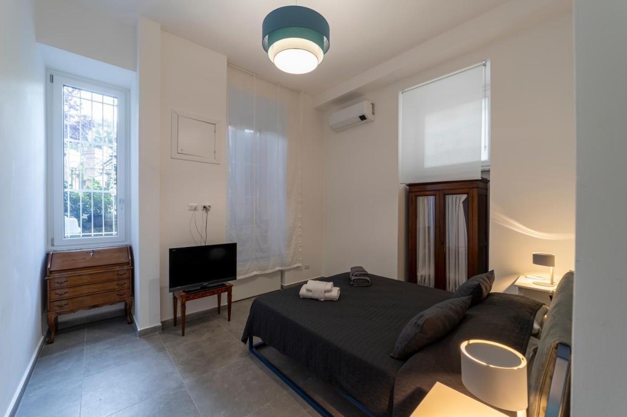 Domus Aurea And Apartamento *