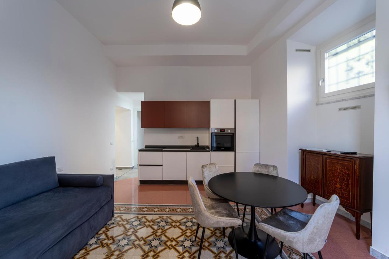 Domus Aurea And Apartamento Roma