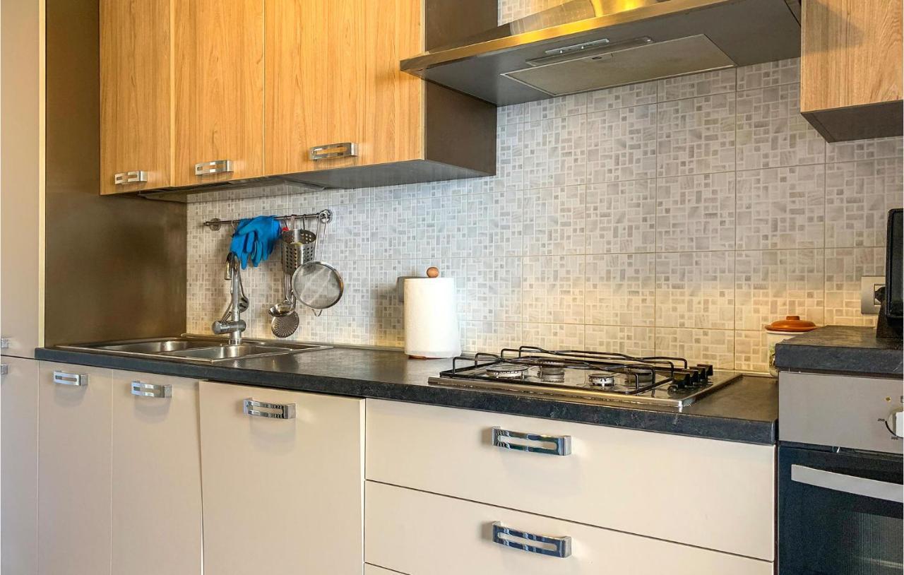 Stunning In With 1 Bedrooms And Wifi Rome