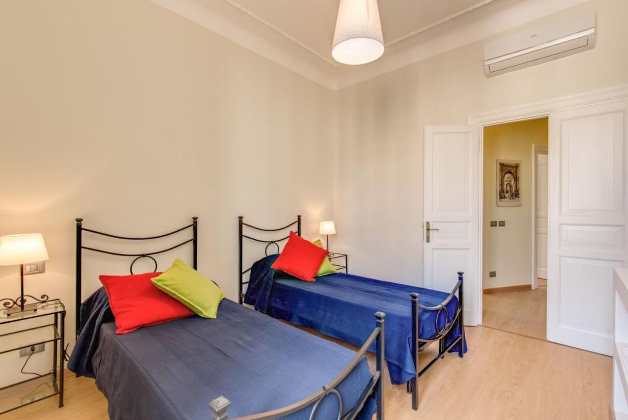 Lovely 4-bedroom 30m Sangiovanni Metro Appartement