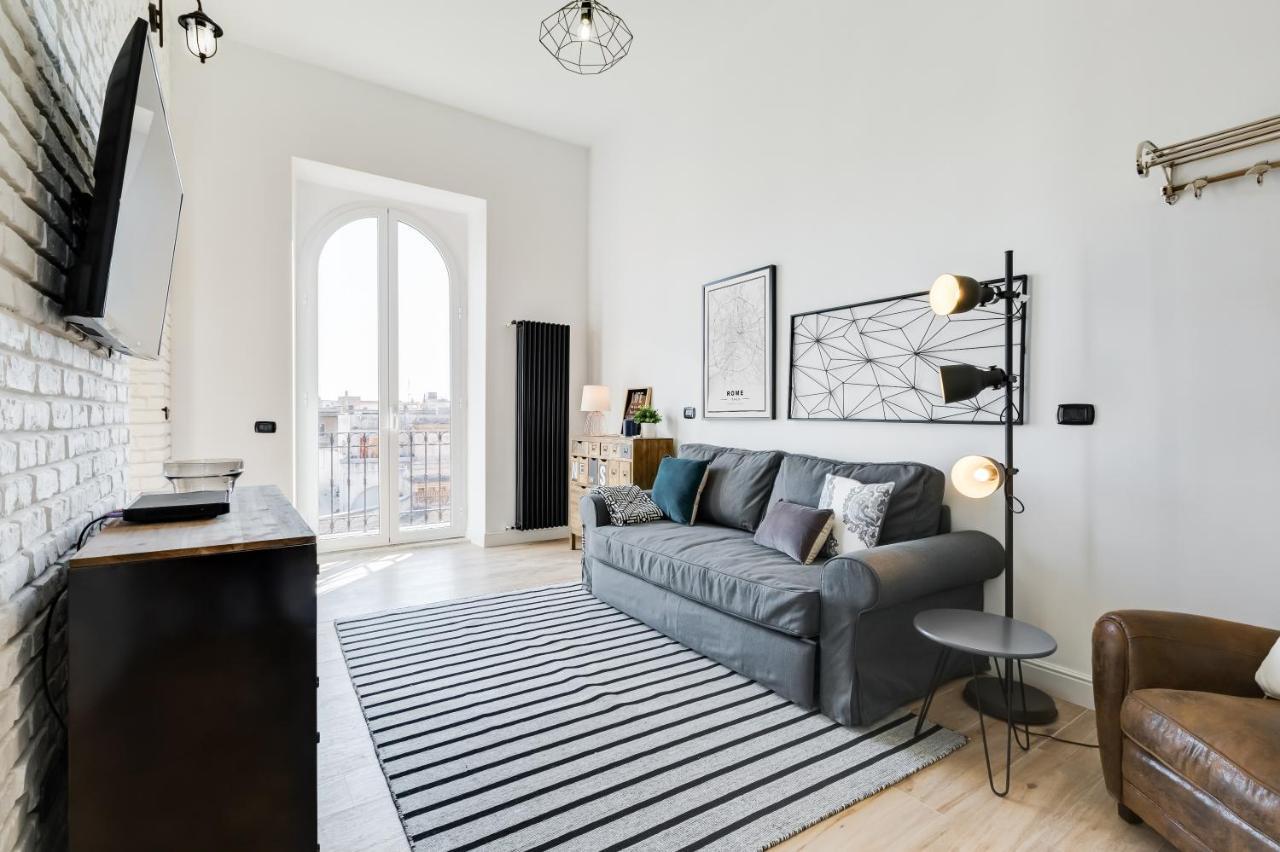 Bmga L Glam Industrial 3-bed In Termini Apartment Rome
