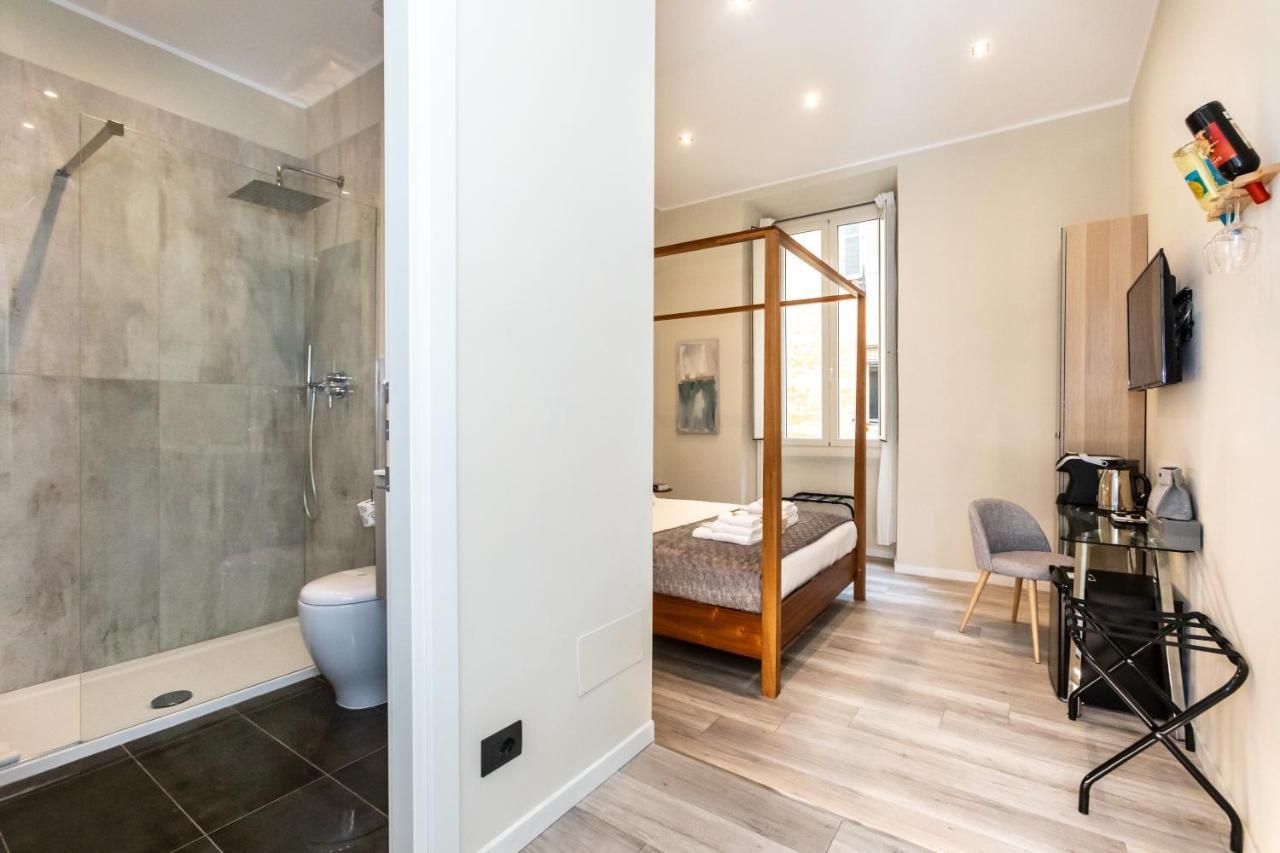 44 - Guest house *